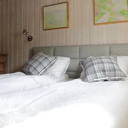 Nordre Ekre Gardshotell Hotell Vinstra