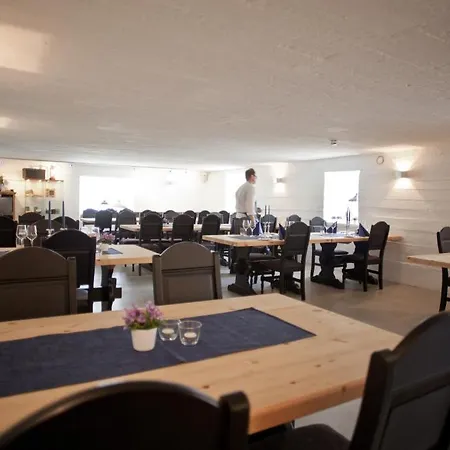 Nordre Ekre Gardshotell Hotell Vinstra