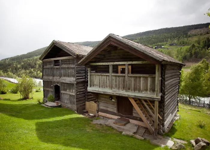 Nordre Ekre Gardshotell فندق 3*